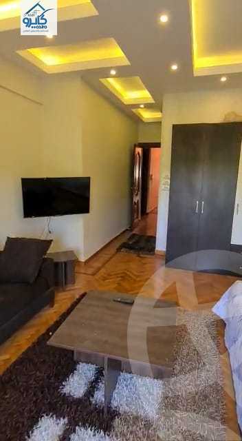 https://aqarmap.com.eg/en/listing/3917903-for-sale-cairo-6th-of-october-featured-neighborhood-sixth-touristic-village-al-wageh-street