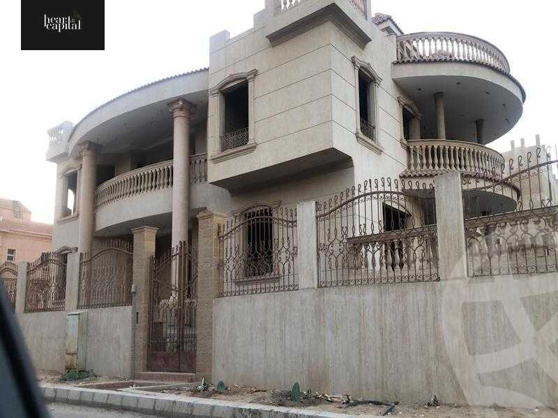 https://aqarmap.com.eg/ar/listing/3797284-for-sale-cairo-el-sheikh-zayed-city-el-hay-el-thaleth-ashaer-shr-12