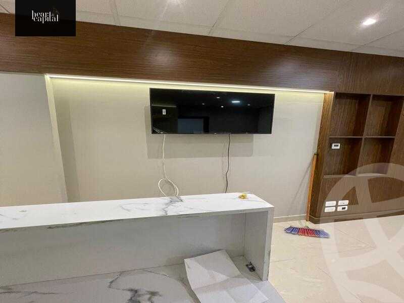 https://aqarmap.com.eg/ar/listing/4299245-for-rent-cairo-new-cairo-compounds-mydykl-brk-brymyr