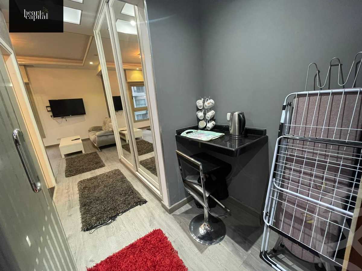 https://aqarmap.com.eg/en/listing/4368228-for-rent-cairo-el-maadi-sarayat-el-maadi-street-16