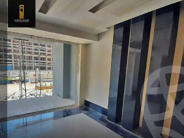 https://aqarmap.com.eg/ar/listing/4491488-for-sale-cairo-new-administrative-capital-r7-midtown-condo