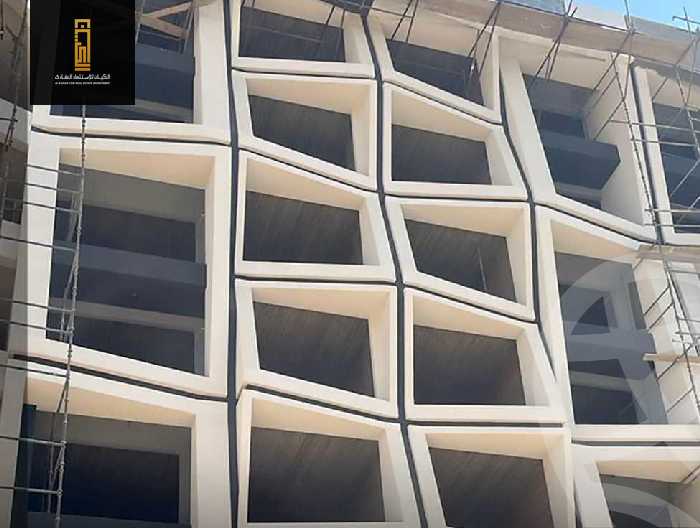 https://aqarmap.com.eg/en/listing/4502830-for-sale-cairo-new-administrative-capital-r7-midtown-condo