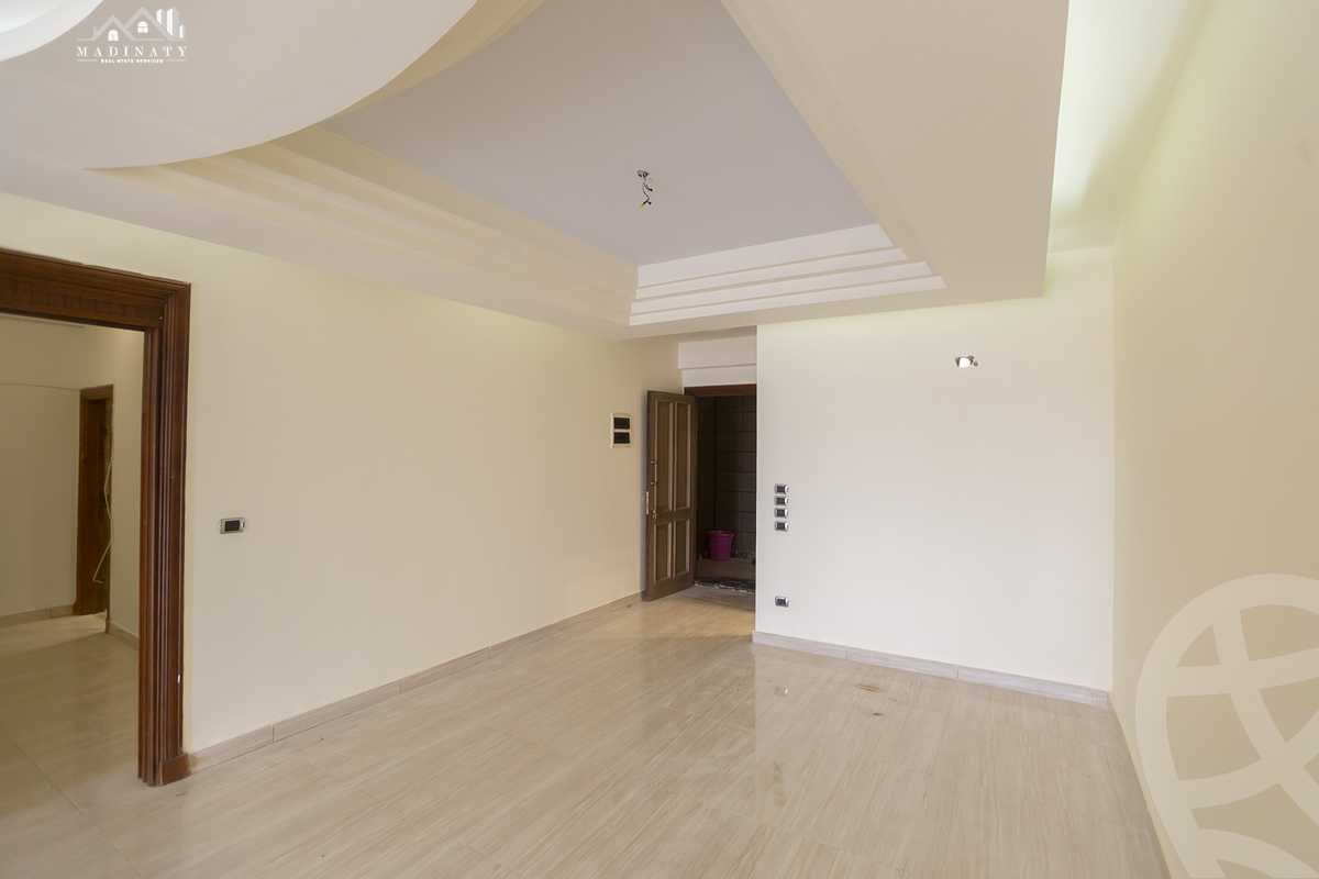 https://aqarmap.com.eg/ar/listing/3693865-for-sale-alexandria-zezenia-ahmed-fathi-st