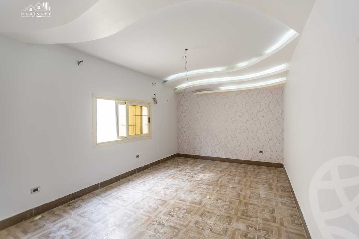 https://aqarmap.com.eg/ar/listing/3693865-for-sale-alexandria-zezenia-ahmed-fathi-st