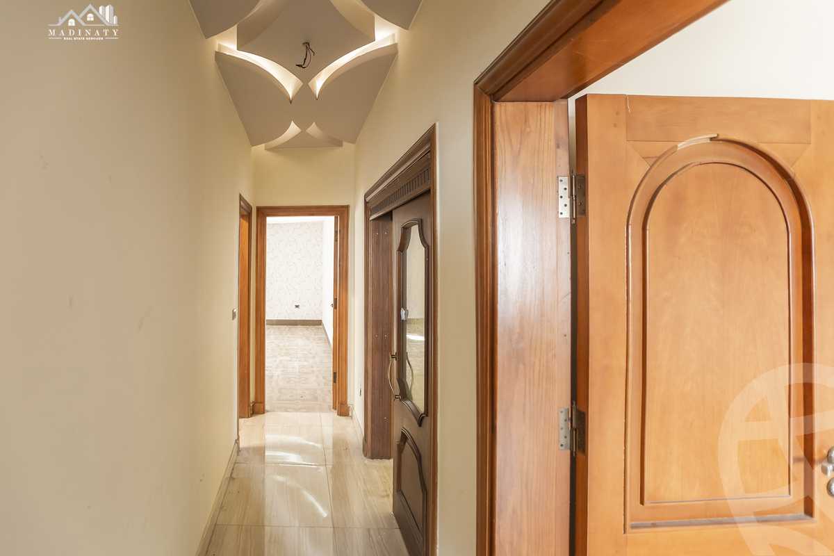 https://aqarmap.com.eg/ar/listing/3693865-for-sale-alexandria-zezenia-ahmed-fathi-st