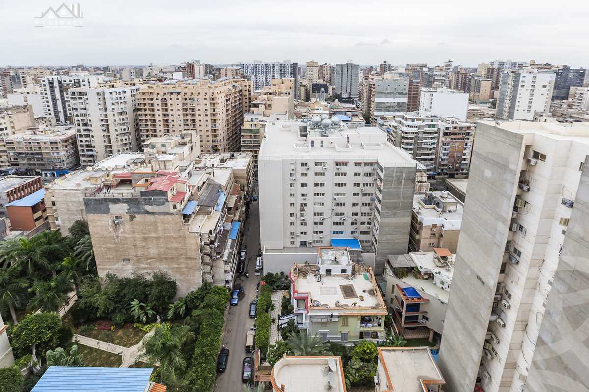 https://aqarmap.com.eg/ar/listing/3693865-for-sale-alexandria-zezenia-ahmed-fathi-st