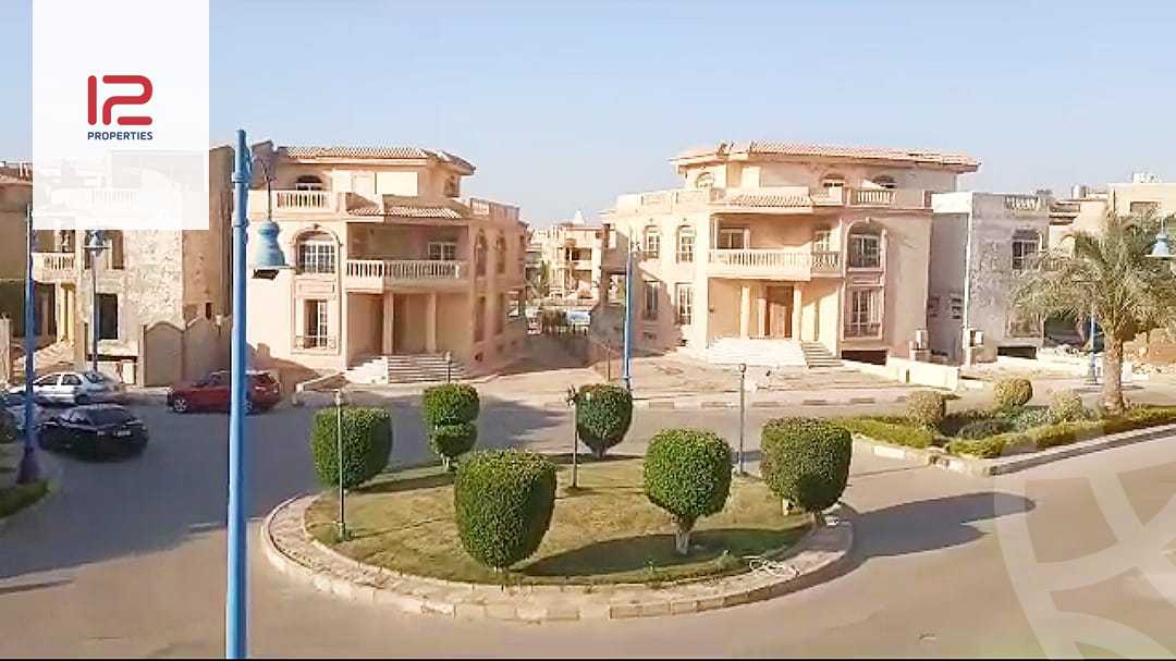 https://aqarmap.com.eg/en/listing/4128680-for-sale-cairo-new-cairo-compounds-la-rose