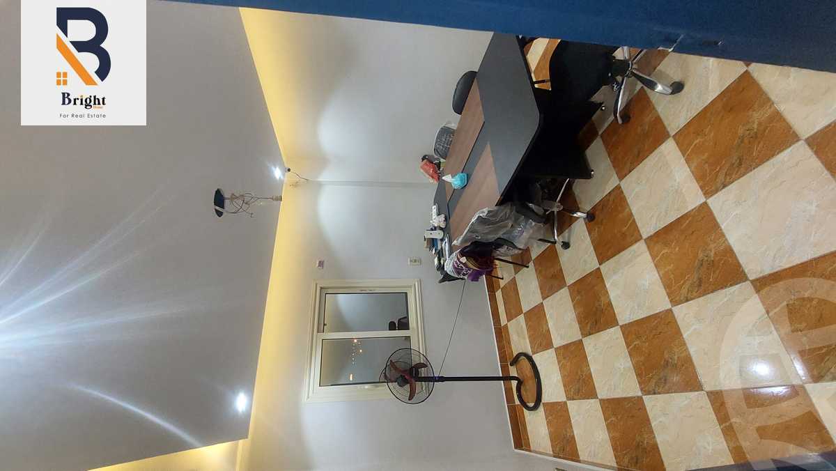 https://aqarmap.com.eg/ar/listing/3752261-for-sale-cairo-al-oubour-eskan-el-shabab