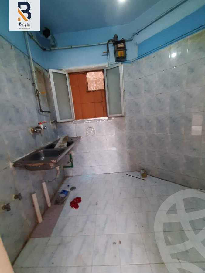 https://aqarmap.com.eg/ar/listing/3863582-for-sale-cairo-al-oubour-eskan-el-shabab
