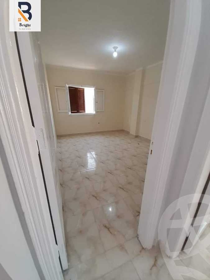 https://aqarmap.com.eg/ar/listing/3883972-for-sale-cairo-al-oubour-eskan-el-shabab
