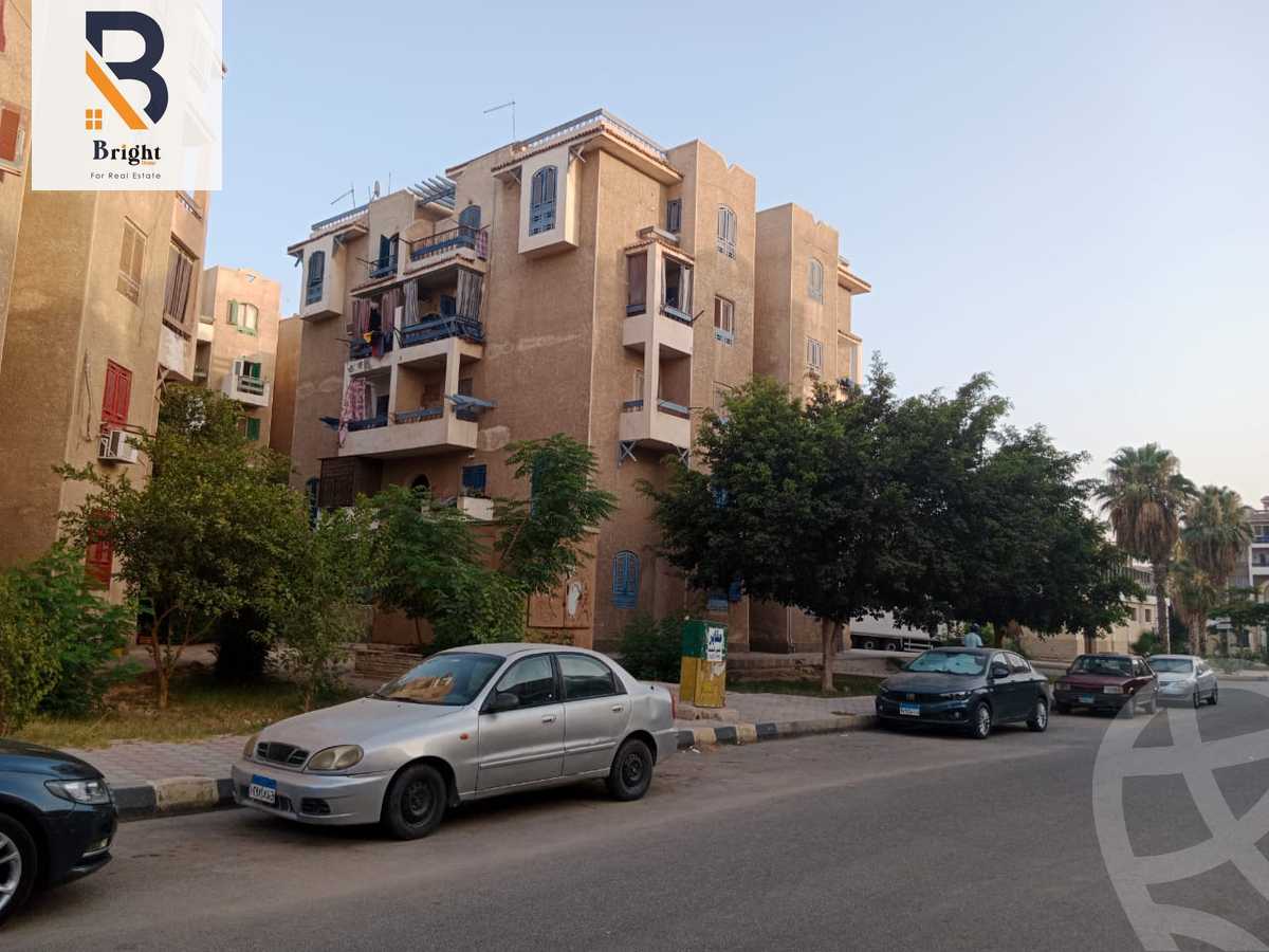 https://aqarmap.com.eg/en/listing/4208987-for-sale-cairo-al-oubour-eskan-el-mostakbl