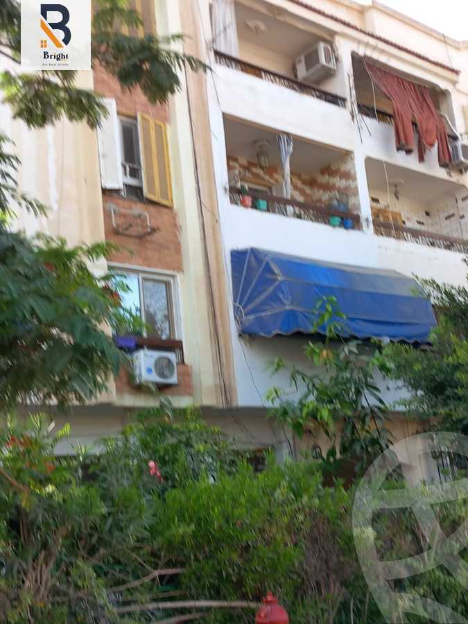 https://aqarmap.com.eg/en/listing/4208995-for-sale-cairo-al-oubour-eskan-el-shabab