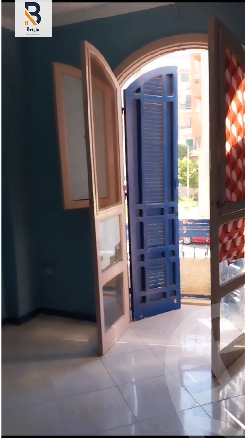 https://aqarmap.com.eg/en/listing/4264460-for-sale-cairo-al-oubour-eskan-el-mostakbl