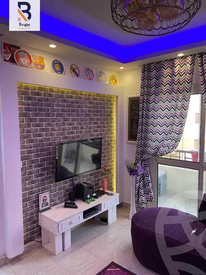 https://aqarmap.com.eg/ar/listing/4410643-for-sale-cairo-al-oubour-l-bwr-ljdyd-hy-lmjd-al-majd-mall-memaar-al-ashraaf