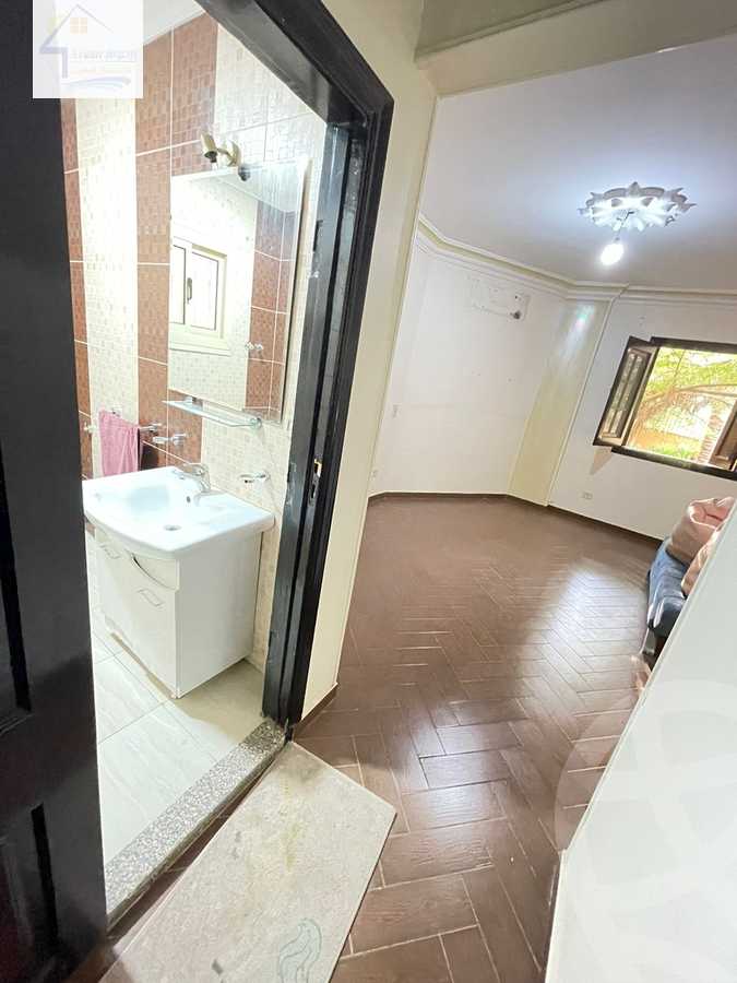 https://aqarmap.com.eg/en/listing/4239804-for-sale-cairo-el-sheikh-zayed-city-compounds-in-sheikh-zayed-el-khamayel