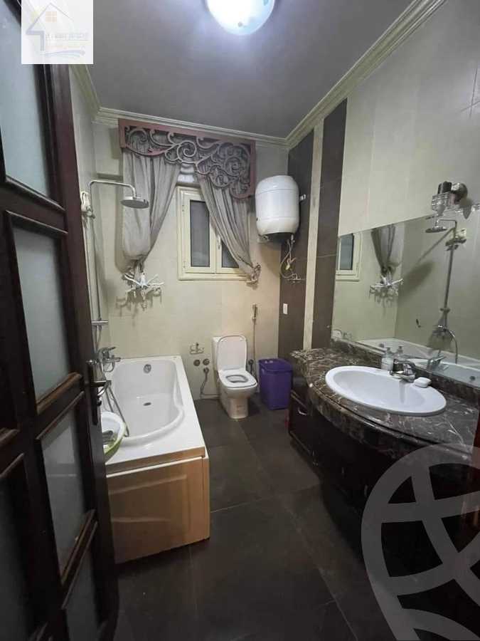 https://aqarmap.com.eg/en/listing/4275747-for-sale-cairo-el-sheikh-zayed-city-compounds-in-sheikh-zayed-beverly-hills
