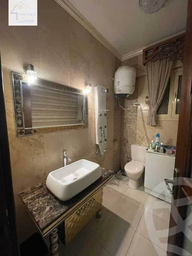 https://aqarmap.com.eg/en/listing/4275747-for-sale-cairo-el-sheikh-zayed-city-compounds-in-sheikh-zayed-beverly-hills