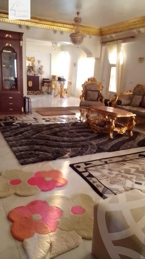 https://aqarmap.com.eg/en/listing/4275747-for-sale-cairo-el-sheikh-zayed-city-compounds-in-sheikh-zayed-beverly-hills