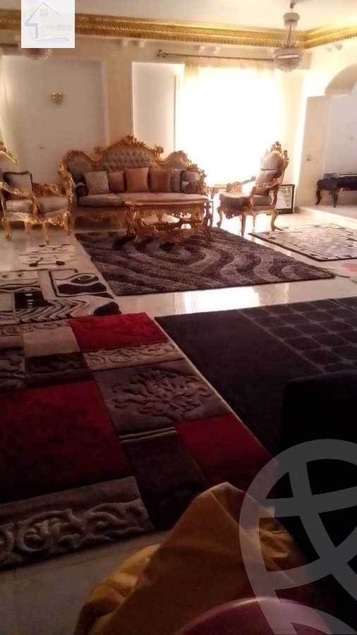 https://aqarmap.com.eg/en/listing/4275747-for-sale-cairo-el-sheikh-zayed-city-compounds-in-sheikh-zayed-beverly-hills