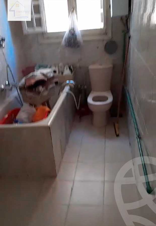 https://aqarmap.com.eg/en/listing/4282041-for-sale-cairo-6th-of-october-featured-neighborhood-el-motamayez-neighborhood-dr-mohammed-nagy-st