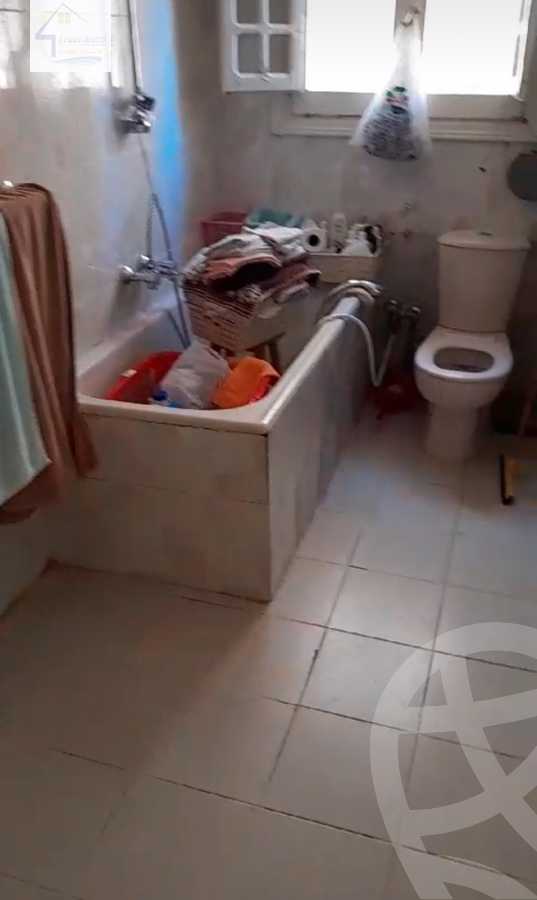 https://aqarmap.com.eg/en/listing/4291747-for-sale-cairo-6th-of-october-featured-neighborhood-el-motamayez-neighborhood-dr-mohammed-nagy-st