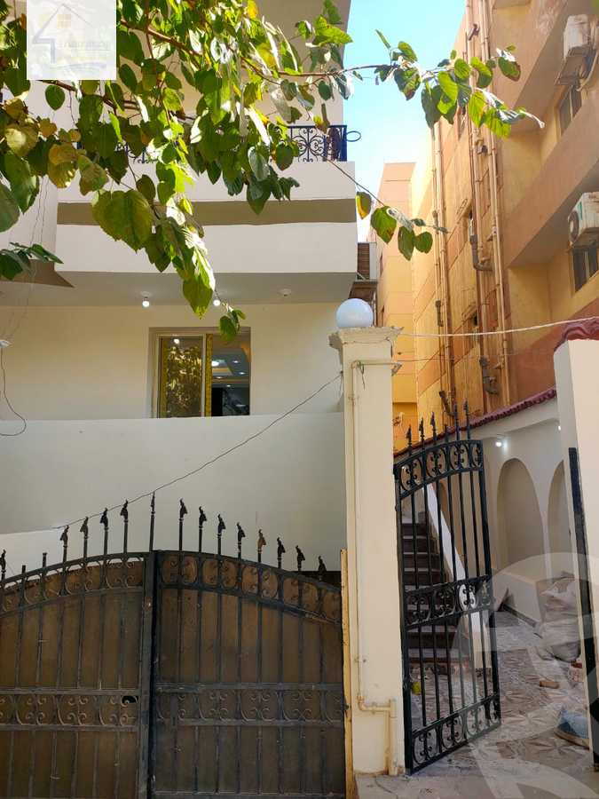 https://aqarmap.com.eg/ar/listing/4314336-for-rent-cairo-6th-of-october-featured-neighborhood