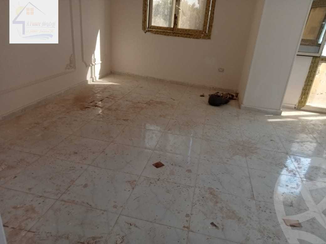 https://aqarmap.com.eg/ar/listing/4314361-for-rent-cairo-6th-of-october-featured-neighborhood-first-touristic-village-el-shaheed-mohammed-abdul-latif-alshimi-st