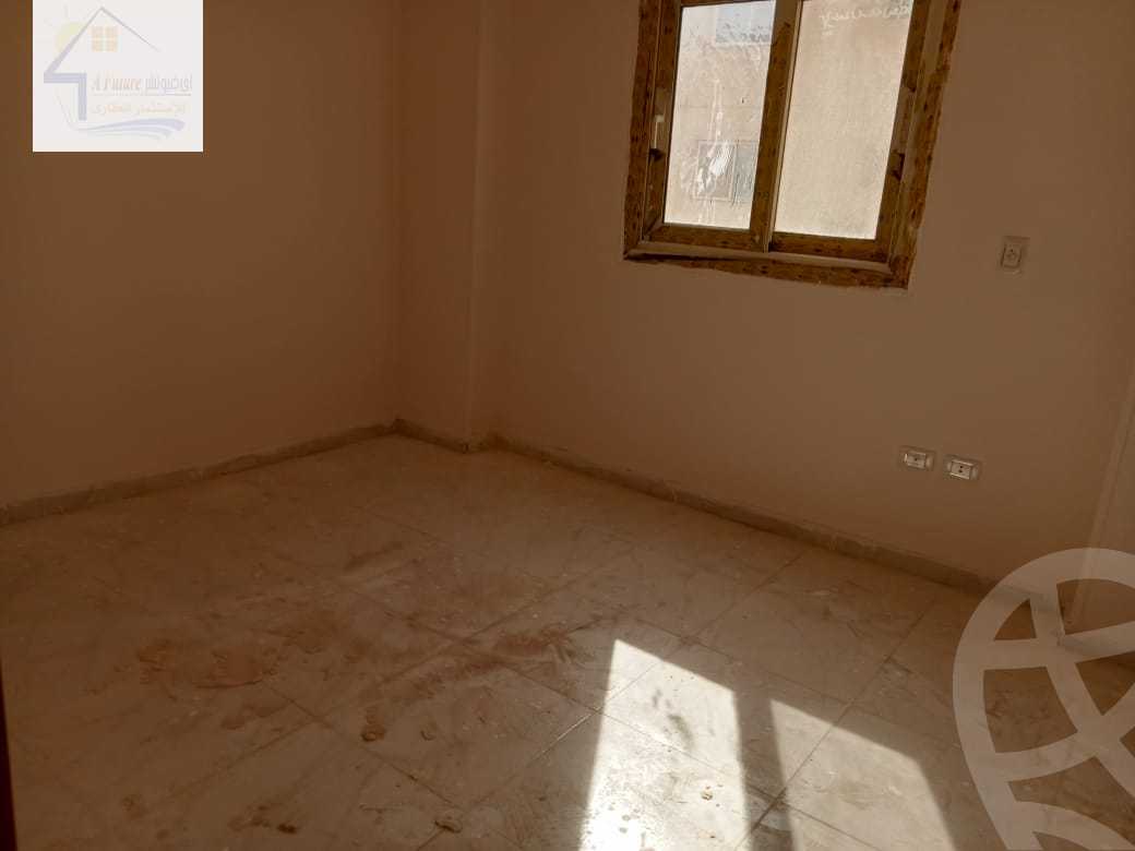 https://aqarmap.com.eg/ar/listing/4314361-for-rent-cairo-6th-of-october-featured-neighborhood-first-touristic-village-el-shaheed-mohammed-abdul-latif-alshimi-st