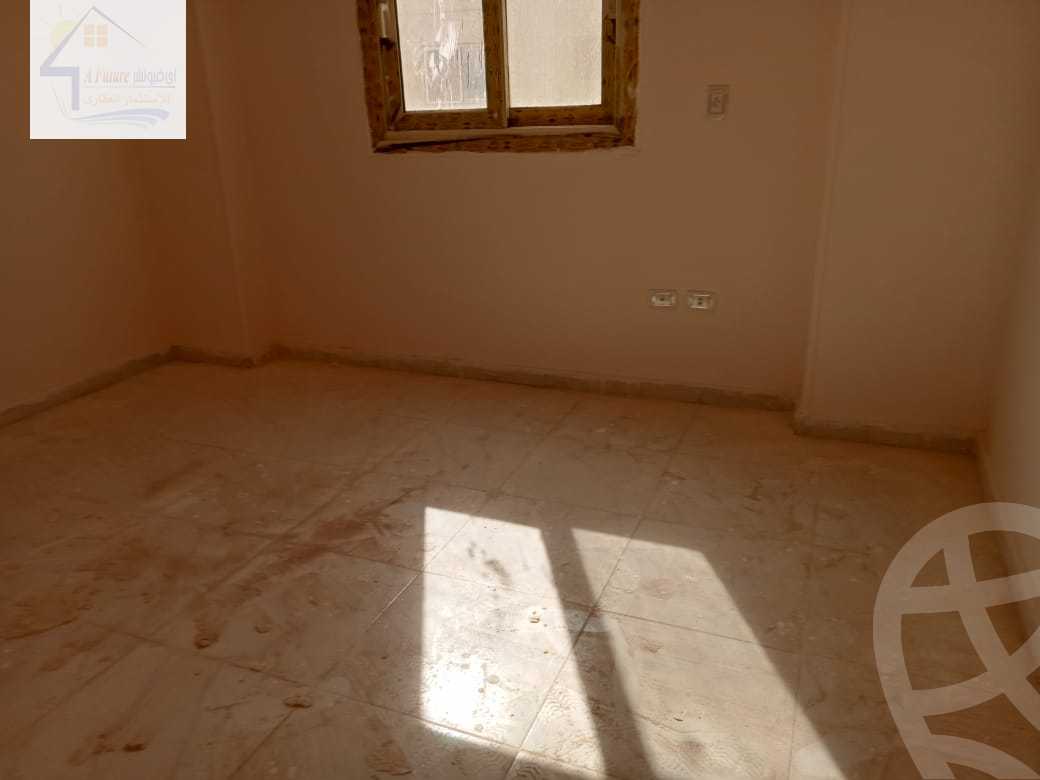 https://aqarmap.com.eg/ar/listing/4314361-for-rent-cairo-6th-of-october-featured-neighborhood-first-touristic-village-el-shaheed-mohammed-abdul-latif-alshimi-st