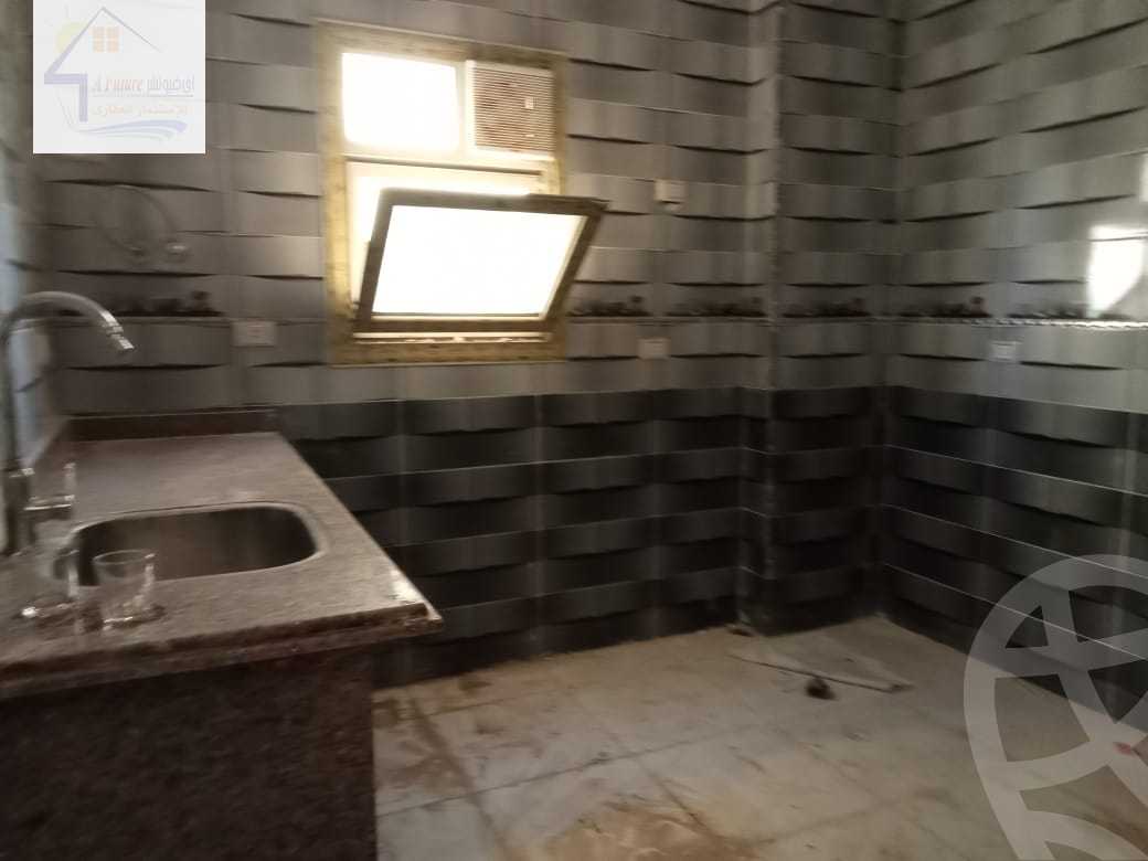 https://aqarmap.com.eg/ar/listing/4314361-for-rent-cairo-6th-of-october-featured-neighborhood-first-touristic-village-el-shaheed-mohammed-abdul-latif-alshimi-st