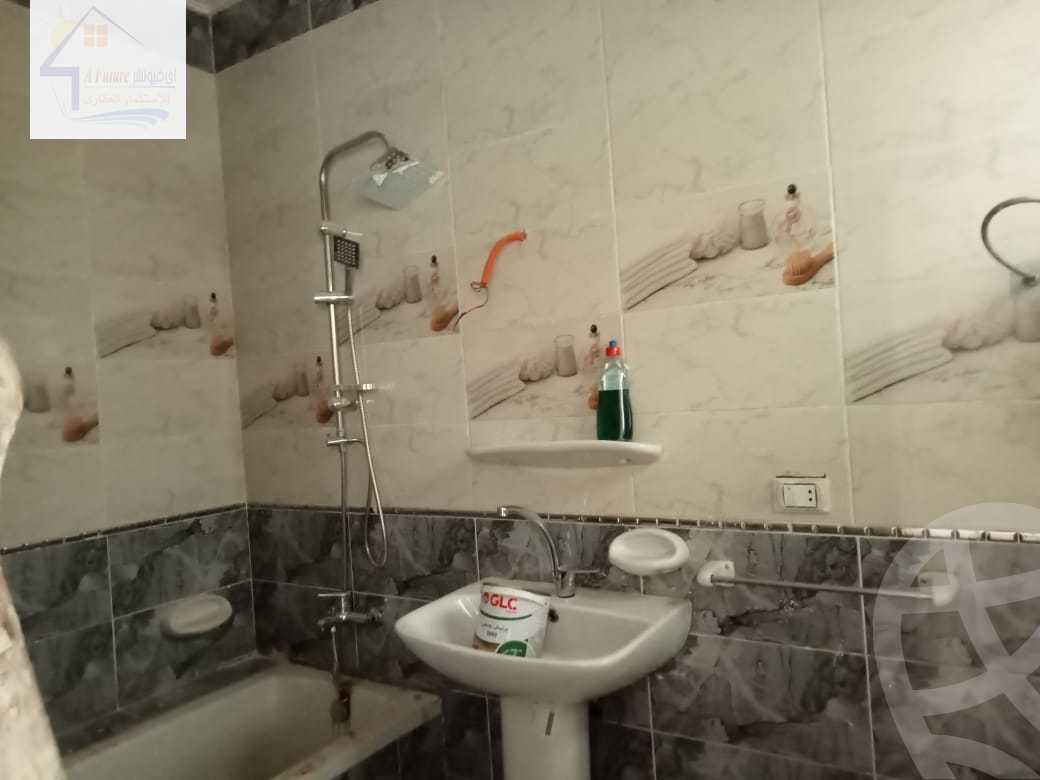 https://aqarmap.com.eg/ar/listing/4314501-for-rent-cairo-6th-of-october-featured-neighborhood-first-touristic-village-al-lewaa-mohammed-ezzat-el-zyadi-st