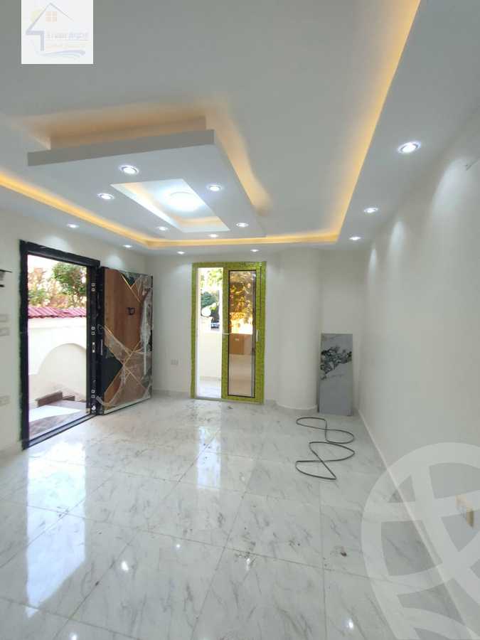 https://aqarmap.com.eg/ar/listing/4315062-for-rent-cairo-6th-of-october-featured-neighborhood-first-touristic-village-al-lewaa-mohammed-ezzat-el-zyadi-st