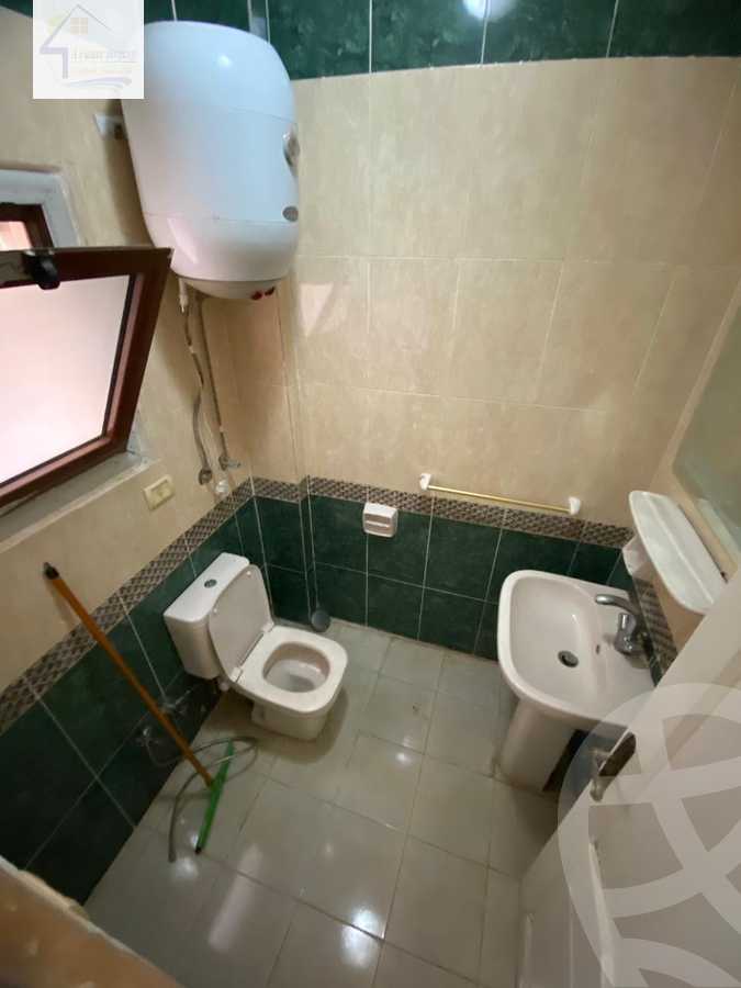 https://aqarmap.com.eg/ar/listing/4326608-for-sale-cairo-el-sheikh-zayed-city-compounds-in-sheikh-zayed-beverly-hills