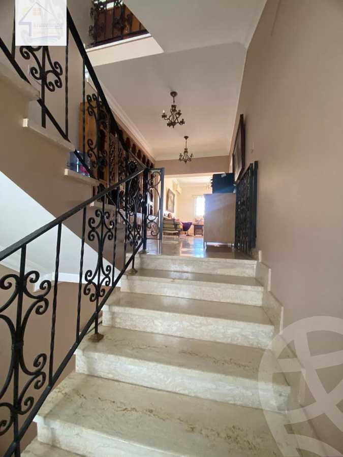 https://aqarmap.com.eg/ar/listing/4336770-for-sale-cairo-el-sheikh-zayed-city-compounds-in-sheikh-zayed-beverly-hills