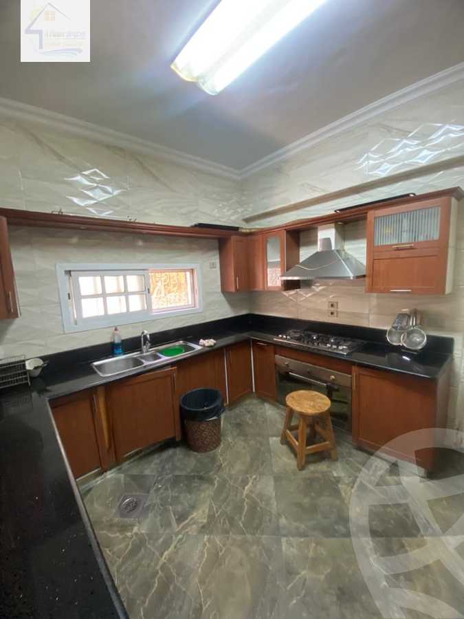 https://aqarmap.com.eg/ar/listing/4336770-for-sale-cairo-el-sheikh-zayed-city-compounds-in-sheikh-zayed-beverly-hills