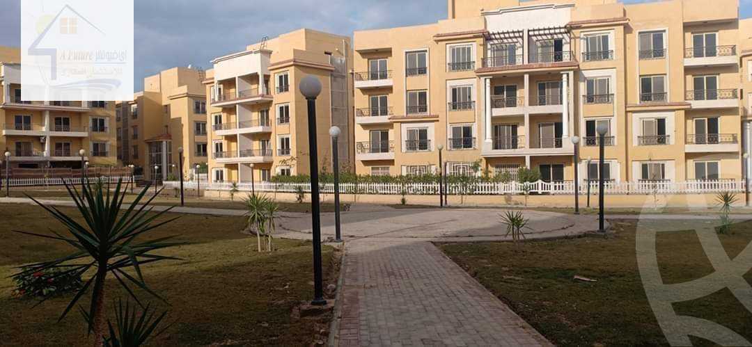 https://aqarmap.com.eg/ar/listing/4350003-for-sale-cairo-el-sheikh-zayed-city-compounds-in-sheikh-zayed-el-khamayel
