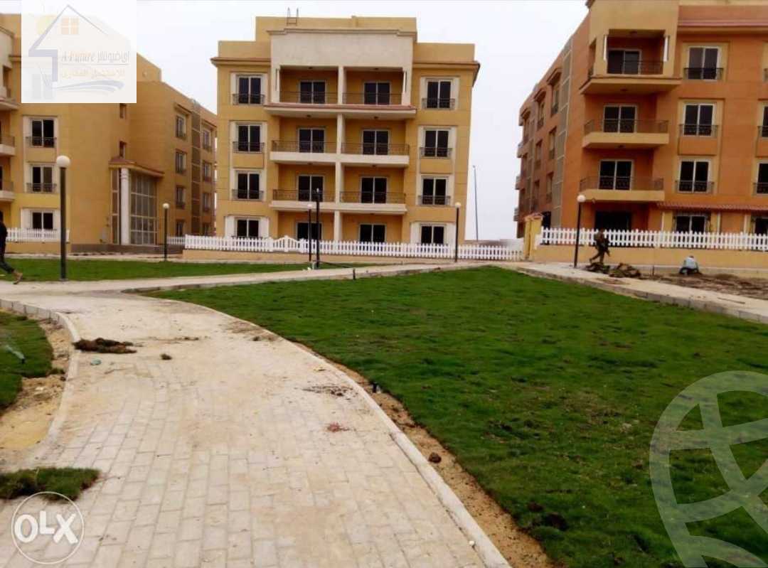 https://aqarmap.com.eg/ar/listing/4350003-for-sale-cairo-el-sheikh-zayed-city-compounds-in-sheikh-zayed-el-khamayel
