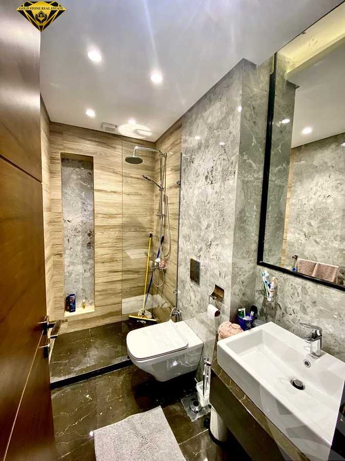 https://aqarmap.com.eg/en/listing/3859975-for-sale-cairo-new-cairo-ltjm-lkhms-90th-street-south-teseen-st