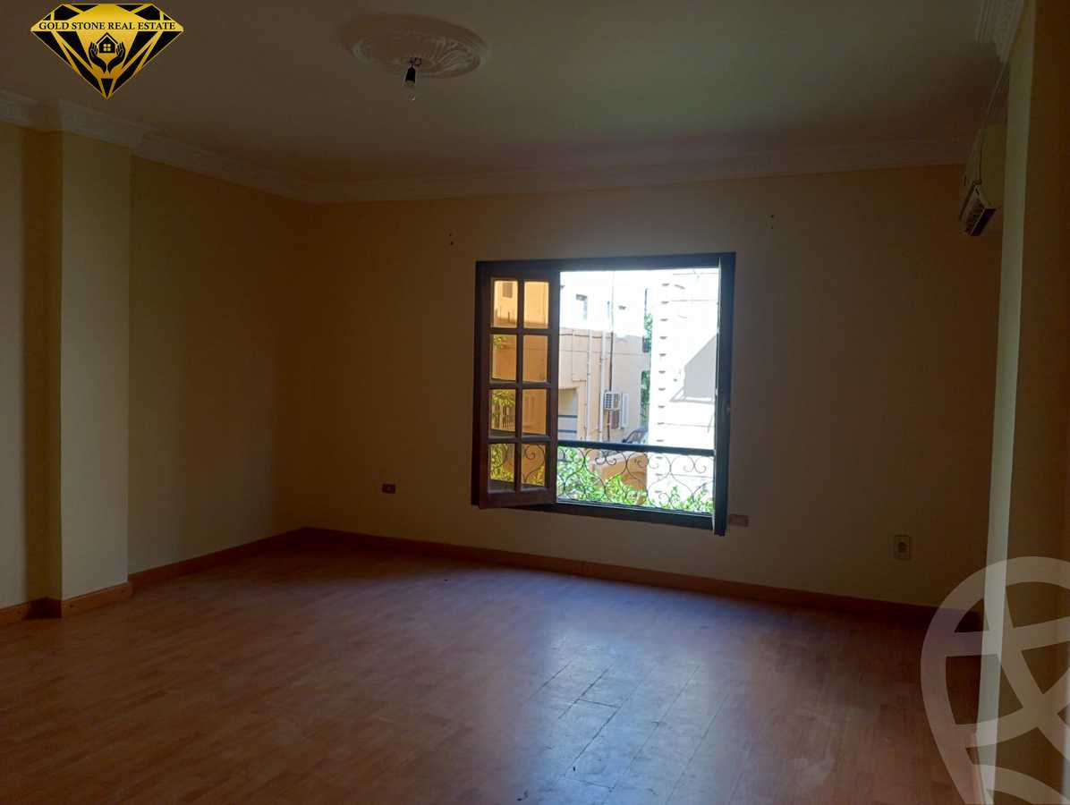 https://aqarmap.com.eg/ar/listing/3960452-for-sale-cairo-new-cairo-ltjm-lkhms-el-ahyaa-fourth-neighborhood-street-28