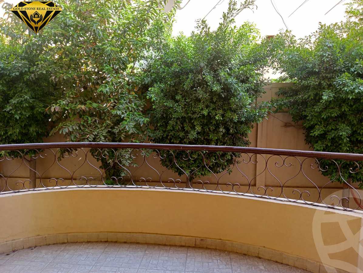 https://aqarmap.com.eg/ar/listing/3960452-for-sale-cairo-new-cairo-ltjm-lkhms-el-ahyaa-fourth-neighborhood-street-28