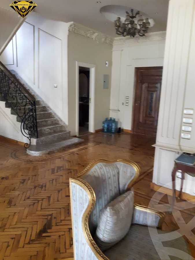 https://aqarmap.com.eg/ar/listing/4009792-for-sale-cairo-new-cairo-compounds-moon-valley