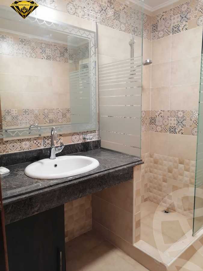 https://aqarmap.com.eg/ar/listing/4132785-for-rent-cairo-new-cairo-ltjm-lkhms-el-ahyaa-fifth-neighborhood-street-17