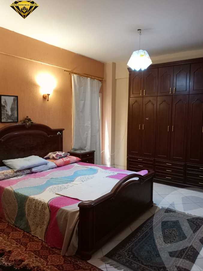https://aqarmap.com.eg/ar/listing/4296520-for-rent-cairo-new-cairo-south-investors-mohammed-nagib-axis-st