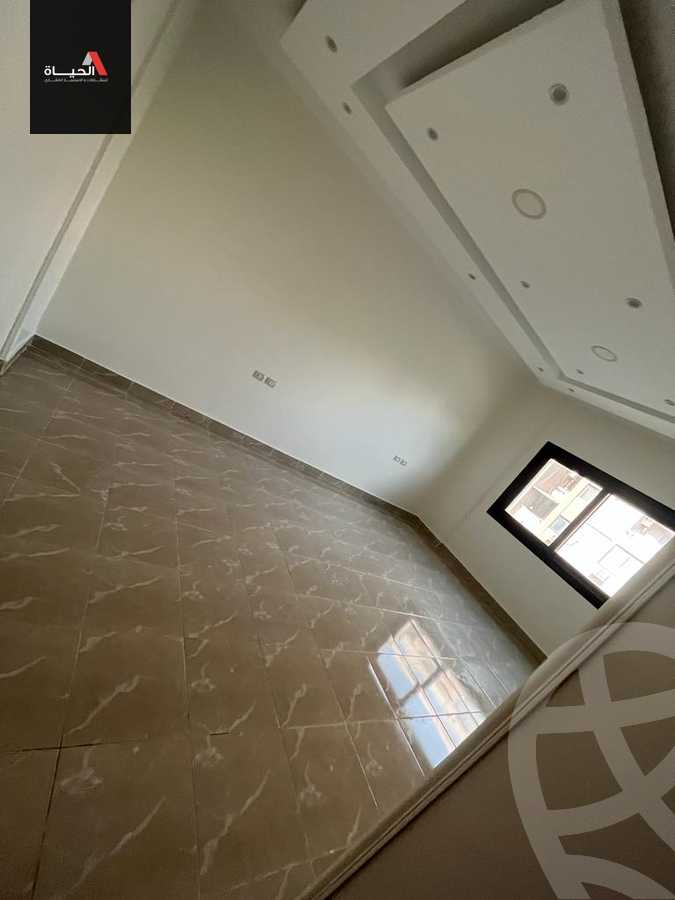 https://aqarmap.com.eg/ar/listing/3738176-for-rent-cairo-6th-of-october-compound-el-zohoor