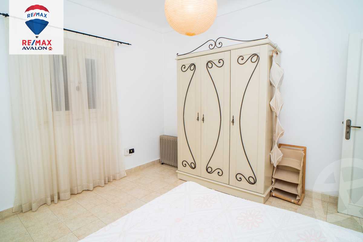https://aqarmap.com.eg/ar/listing/3812560-for-rent-mohamed-rashid-st