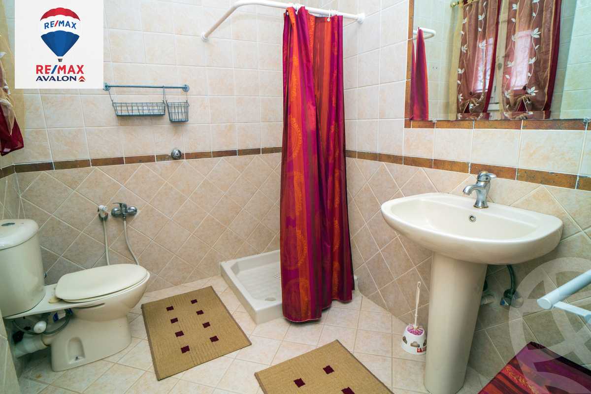 https://aqarmap.com.eg/ar/listing/3812560-for-rent-mohamed-rashid-st