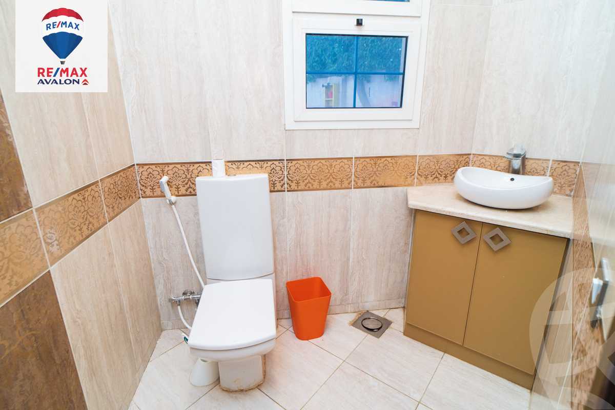https://aqarmap.com.eg/ar/listing/3812592-for-rent-mohamed-rashid-st