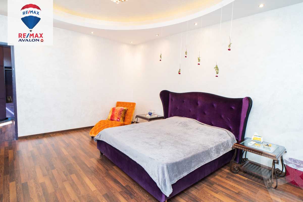 https://aqarmap.com.eg/ar/listing/3812592-for-rent-mohamed-rashid-st