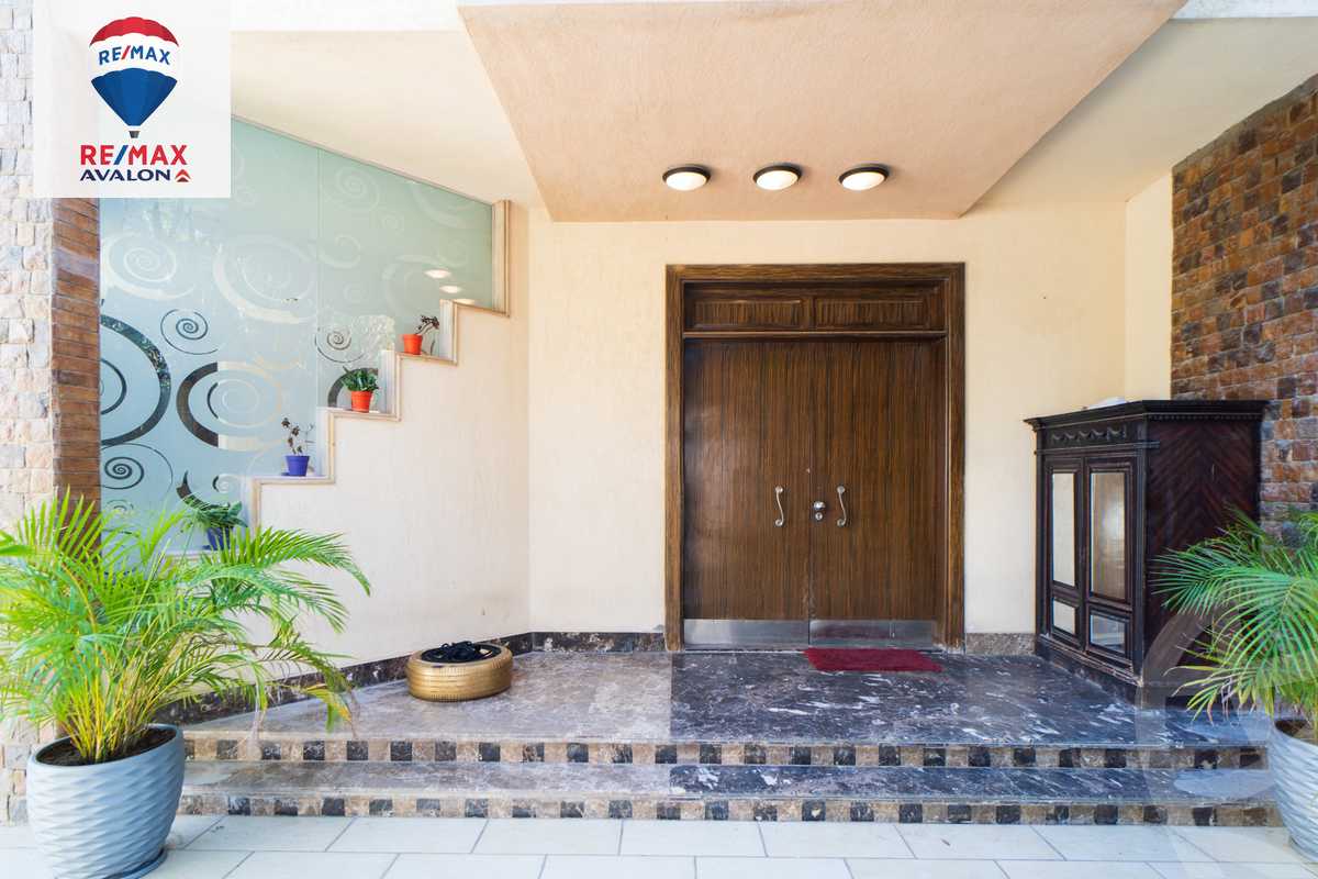 https://aqarmap.com.eg/ar/listing/3812592-for-rent-mohamed-rashid-st