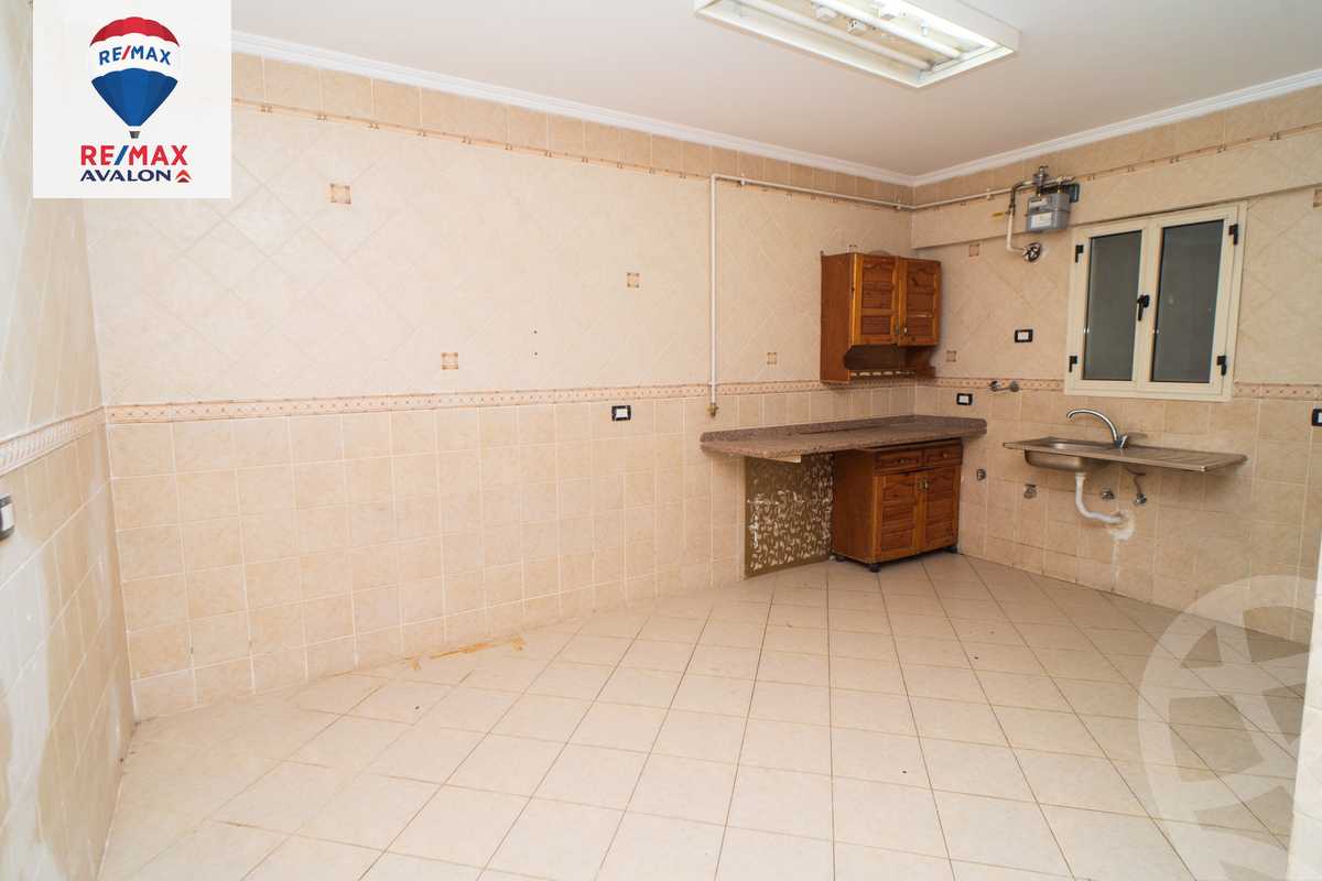 https://aqarmap.com.eg/ar/listing/3874384-for-sale-alexandria-saba-basha-abd-el-salam-aref-st
